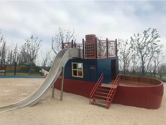 戶外游樂設(shè)施