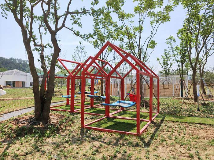 木制游樂設(shè)備